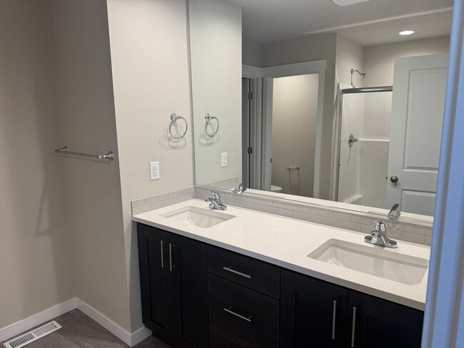 8505 NE 133rd Ave in Orchards, WA - Building Photo - Building Photo