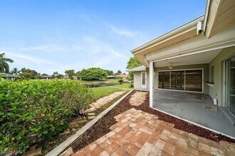 1417 SE 28th Terrace in Cape Coral, FL - Foto de edificio - Building Photo