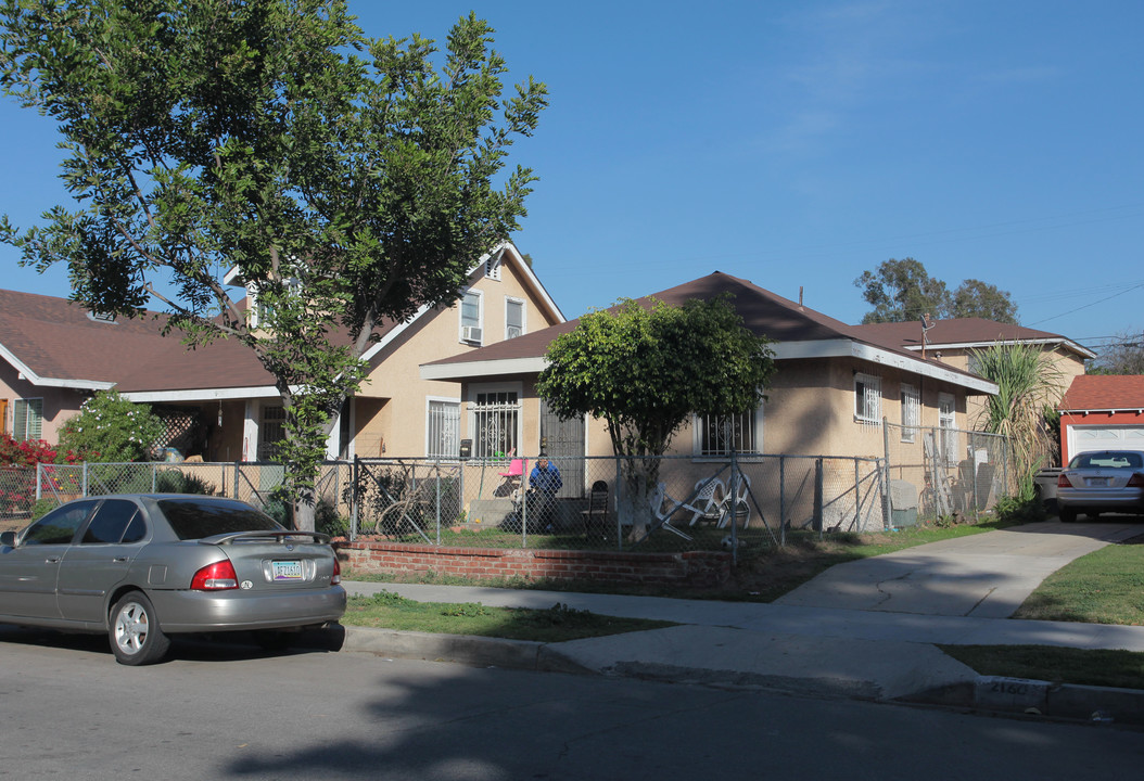 2170-2174 Pasadena Ave in Long Beach, CA - Building Photo