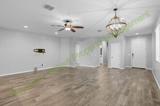 7050 E Onza Ave in Mesa, AZ - Building Photo - Building Photo