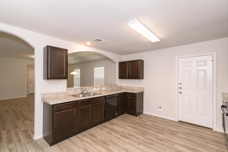 8702 J C Oaks Cir in Houston, TX - Building Photo - Building Photo