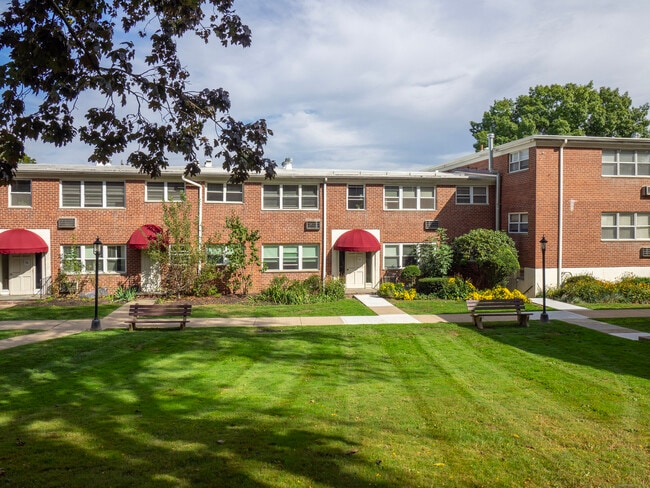 property at 11 Bedford Ave