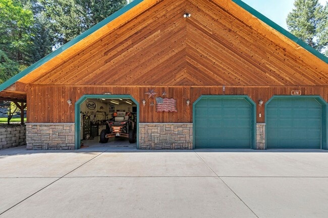 14570 Neil Dr in Lolo, MT - Building Photo - Building Photo