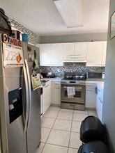 6245 SW Kendale Lakes Cir in Miami, FL - Building Photo - Building Photo