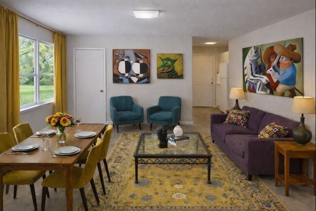 Robindale-East Apartments in Blytheville, AR - Foto de edificio - Building Photo