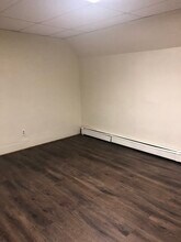 24 Linden St in Everett, MA - Building Photo - Building Photo