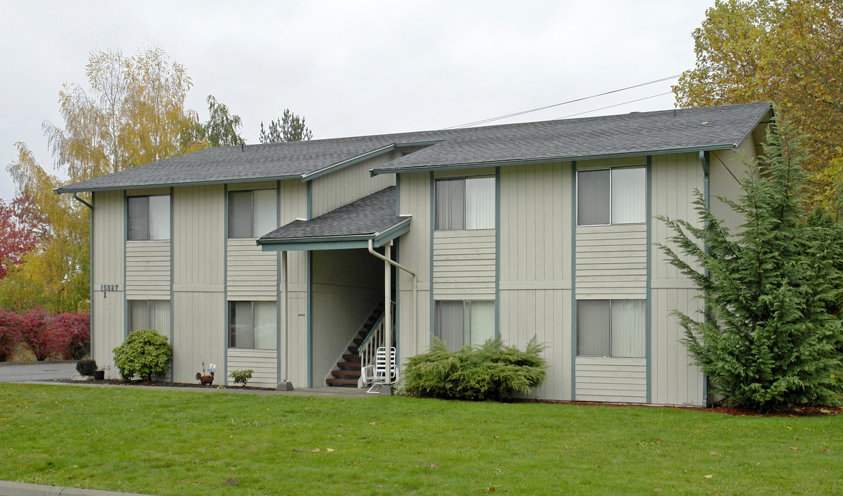 15902-15928 52nd St E in Sumner, WA - Foto de edificio