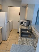 2929 Winkler Ave in Ft. Myers, FL - Building Photo - Building Photo