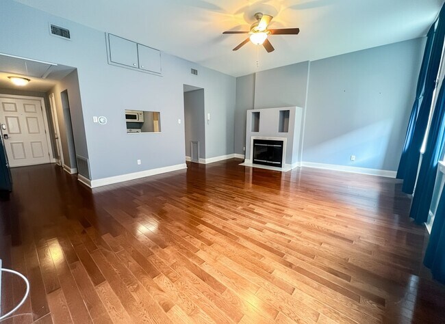 1619 Spruce St in Philadelphia, PA - Building Photo - Building Photo