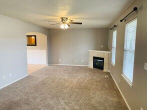 1919 E Lost River Ave in Nampa, ID - Building Photo - Building Photo