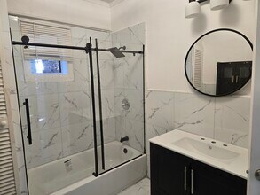 4514 NE 1st Ave in Miami, FL - Foto de edificio - Building Photo