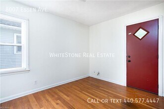 8007 Essen Ave in Parma, OH - Building Photo - Building Photo