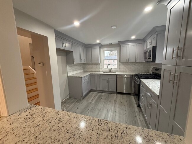 7 Silvia Ct in Boston, MA - Building Photo - Building Photo