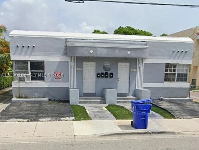 property at 1821 SW 7th St