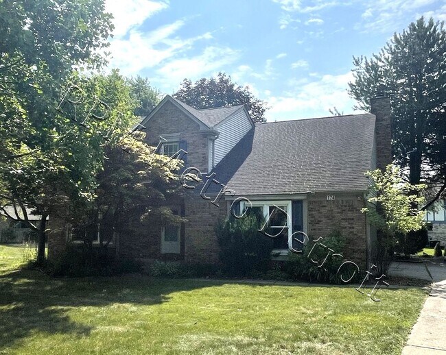 174 Glenshire Dr in Troy, MI - Building Photo - Building Photo
