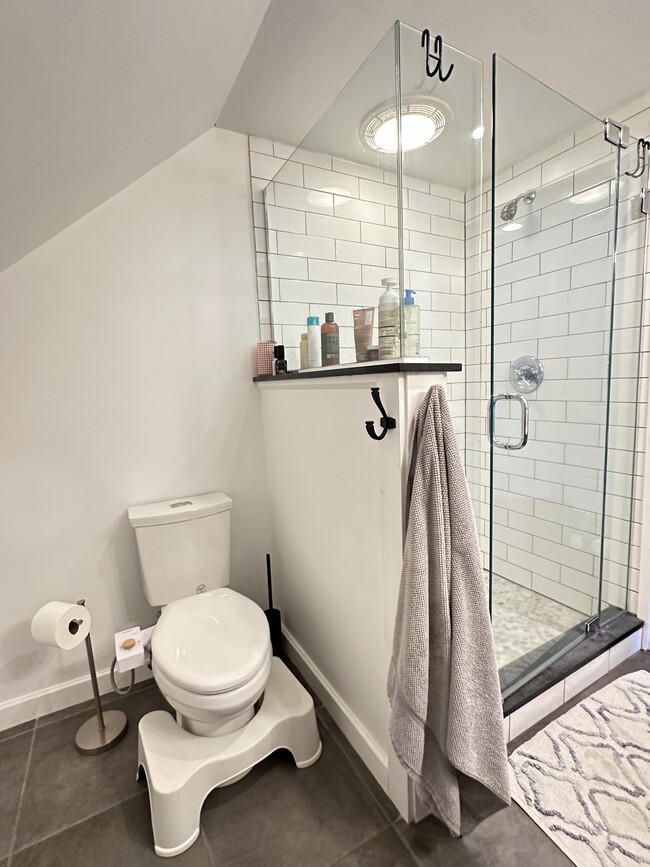 property at 7 Jackson Hill Rd