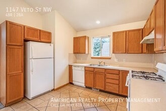 1147 Veto St NW in Grand Rapids, MI - Building Photo - Building Photo