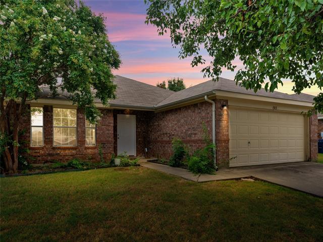 1513 W Hercules Ln in Denton, TX - Building Photo - Building Photo