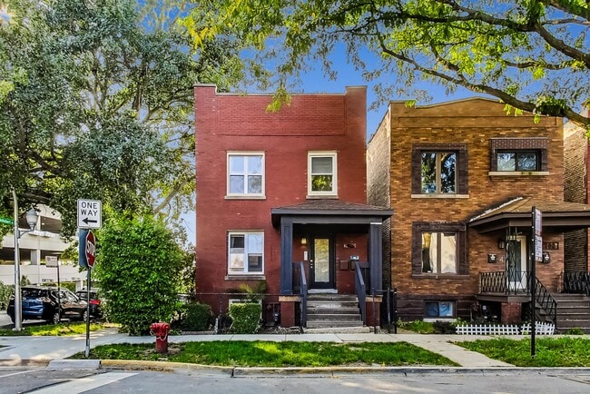 2700 N Artesian Ave, Unit 1