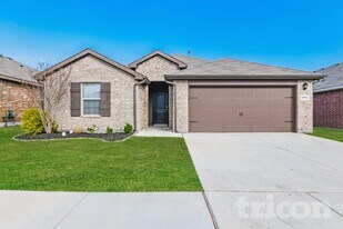 10502 Ft Cibolo Trl in Crowley, TX - Building Photo