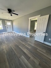 109 Georgia Rd in Pennsville Township, NJ - Building Photo - Building Photo