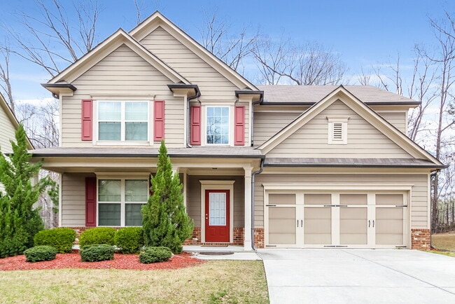 property at 795 Westmoreland Ln NE