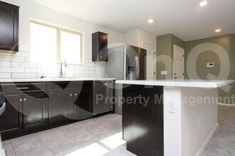 987 Calle Calca in Sahuarita, AZ - Building Photo - Building Photo