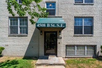 4508 B St SE in Washington, DC - Building Photo - Building Photo