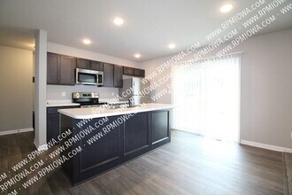 4709 SW Logan St in Ankeny, IA - Building Photo - Building Photo