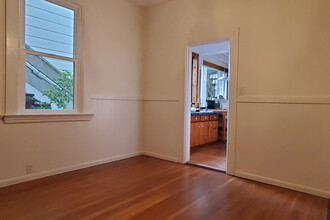 146-148 Hermann St in San Francisco, CA - Building Photo - Interior Photo