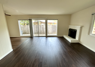 29 Leafwood Cir in San Rafael, CA - Building Photo - Interior Photo