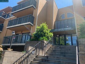 13700 San Pablo Ave in San Pablo, CA - Building Photo