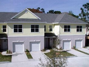 2190 Monument Rd in Jacksonville, FL - Building Photo - Building Photo