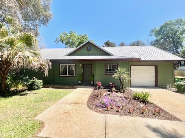 property at 1212 Bayshore Dr