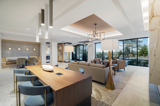 Hanover at The Pinehills in Plymouth, MA - Foto de edificio - Building Photo