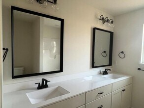 125 N Luna Ln in Columbia, MO - Building Photo - Building Photo