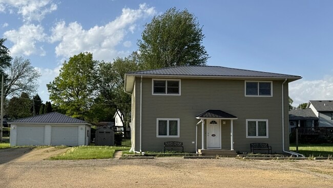 property at 106 West St