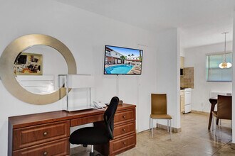 3215 NE 7th St, Unit SI ID1503979P in Pompano Beach, FL - Building Photo - Building Photo