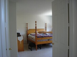 1153 Midnight Way in Oceanside, CA - Building Photo - Building Photo