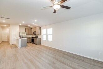 24726 Linaria Dr in Montgomery, TX - Building Photo - Building Photo