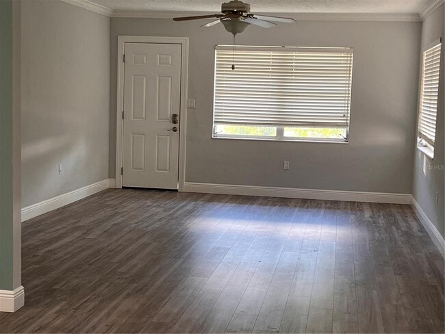 2406 Alpine Ave in Sarasota, FL - Building Photo - Building Photo