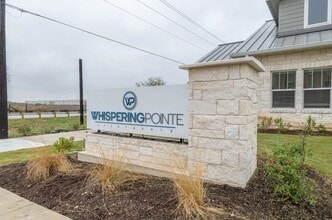 Whispering Pointe Apartments in San Marcos, TX - Building Photo - Building Photo