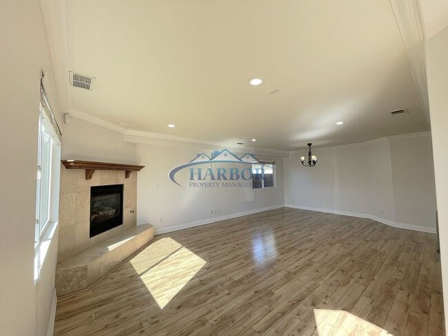 4535 168th St in Lawndale, CA - Building Photo - Building Photo