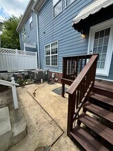 7102 Lenox Village Dr in Nashville, TN - Building Photo - Building Photo