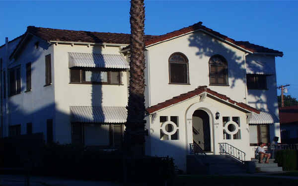 1500-1502 S 9th St in Alhambra, CA - Building Photo