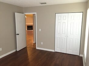 7423 Colony Cove Ln in Jacksonville, FL - Building Photo - Building Photo