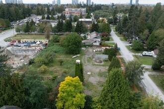 Fellow in Surrey, BC - Building Photo - Building Photo