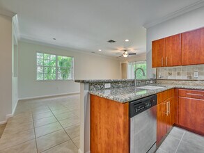 6436 Bella Cir in Boynton Beach, FL - Building Photo - Building Photo