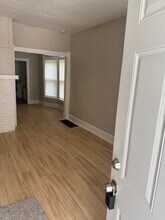 1521 Jermain Dr, Unit 1521 Jermain in Toledo, OH - Building Photo - Building Photo
