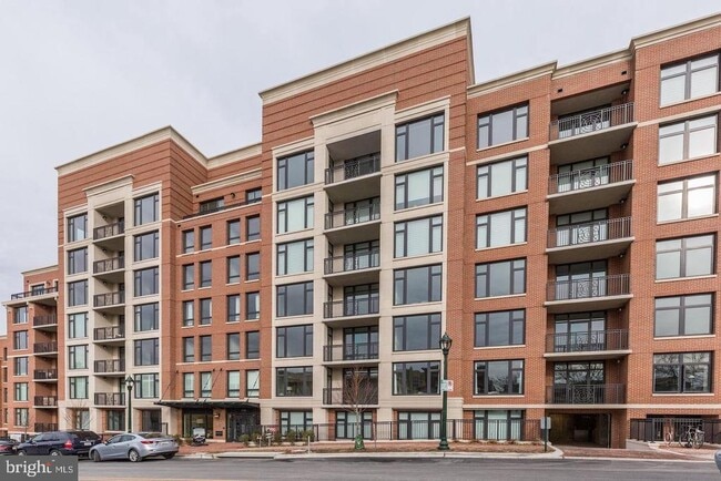 property at 4915 Hampden Ln